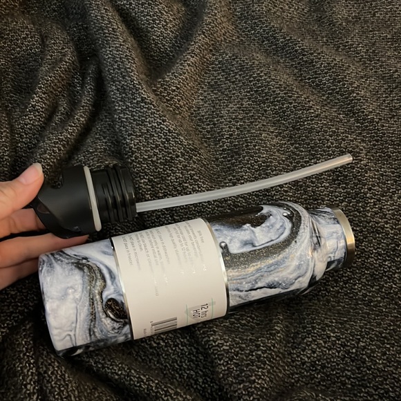 (NWT) Wellness Double Wall Flipstraw Stainless Steel Bottle - Picture 6 of 9